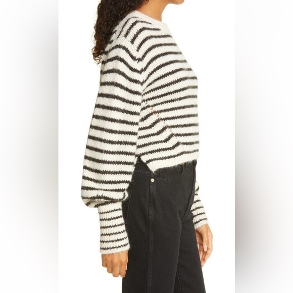 Elara Strip Crop Sweater | Eleven Six​ - Picture 4 of 6